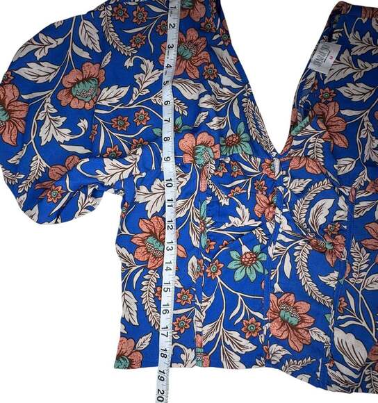 Sienna Sky Floral Puff Sleeve Smocked Ruffle Top WT8 - Picture 3 of 5